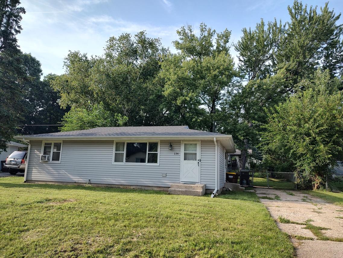 134 Bullard St., Poplar Grove, IL 61065