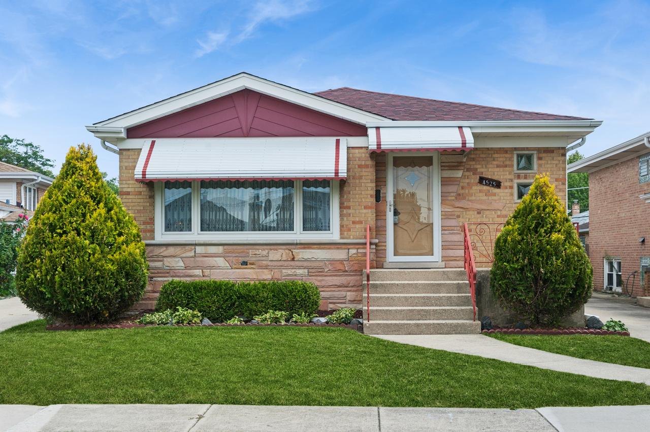4525 N Pontiac Ave., Norridge, IL 60706