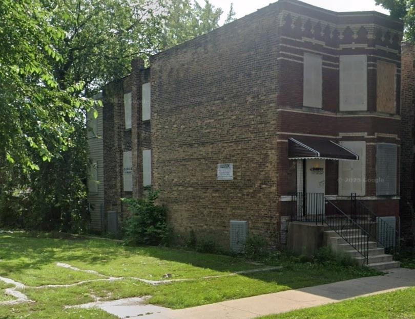 837 N Lawndale St., Chicago, IL 60624