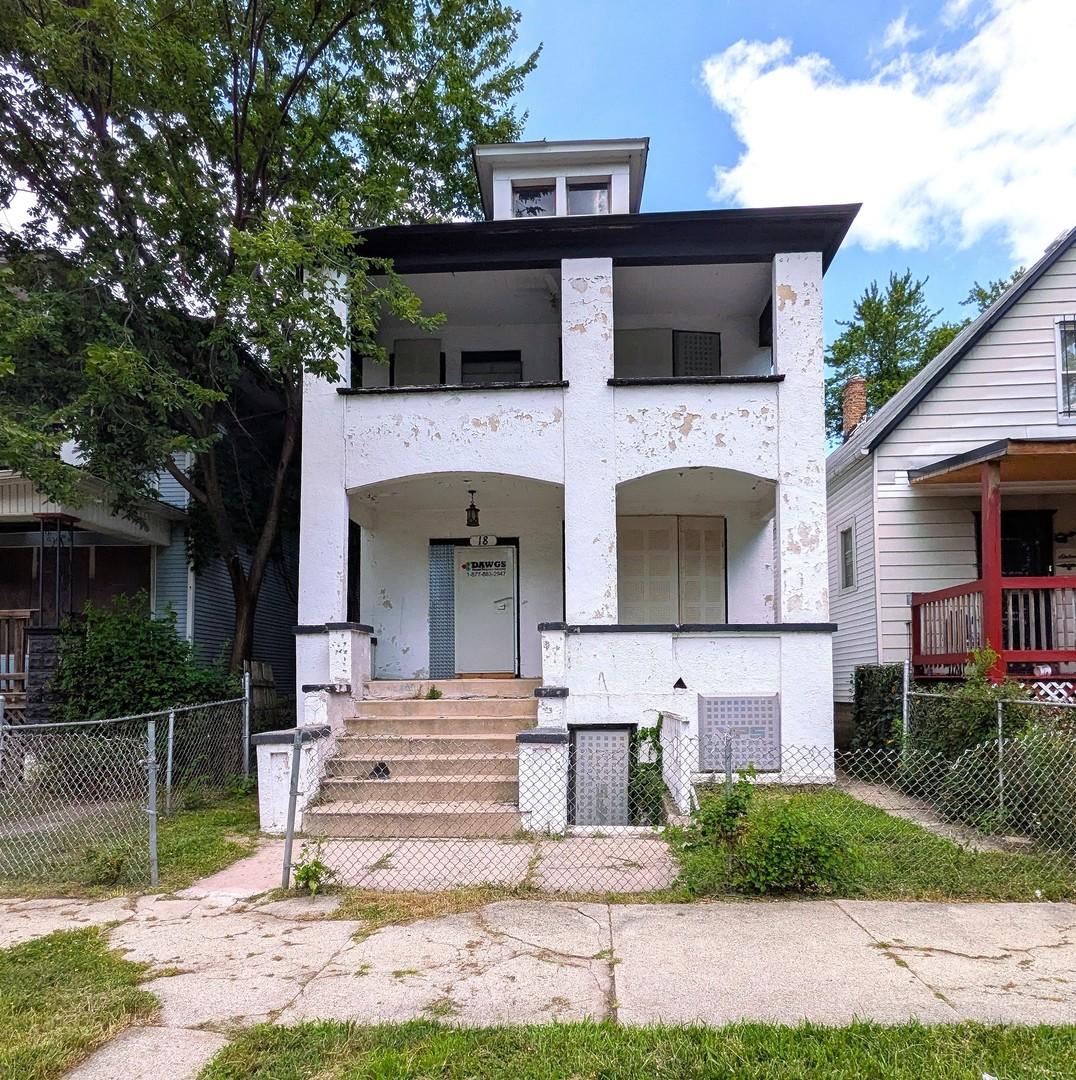 18 W 114th St., Chicago, IL 60628