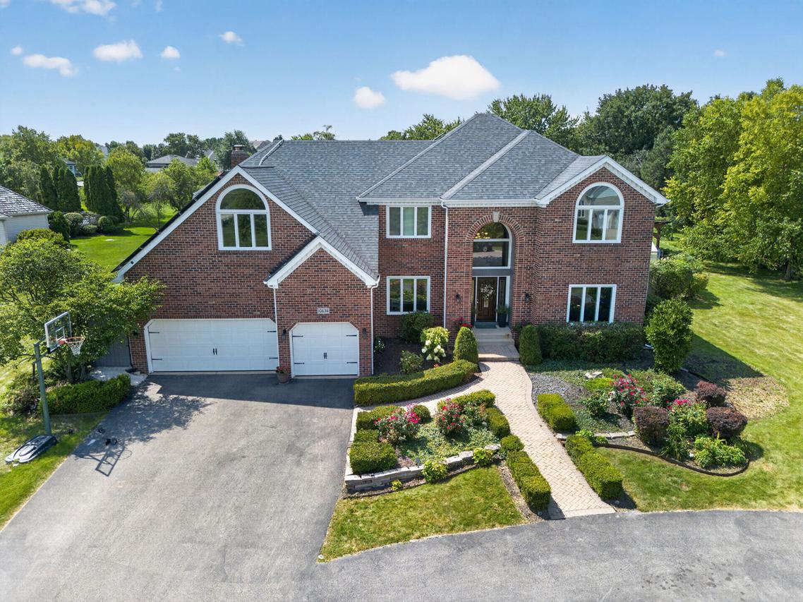 10638 Royal Porthcawl Dr., Naperville, IL 60564
