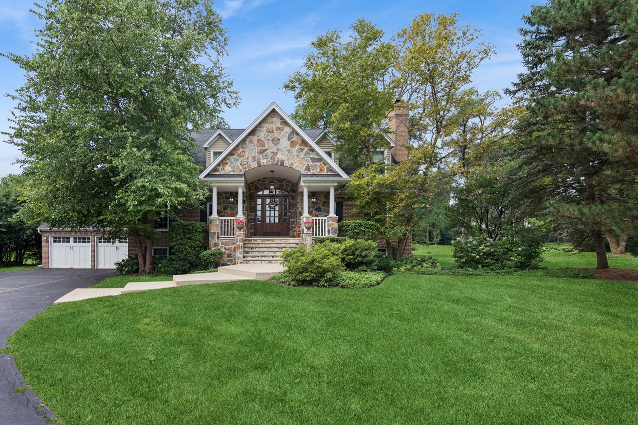 2112 2nd St., Northbrook, IL 60062