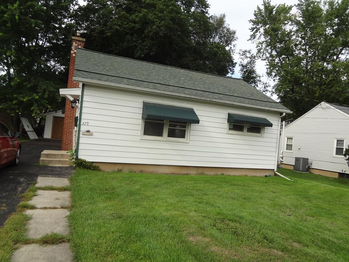 379 E Lincoln St., Sycamore, IL 60178