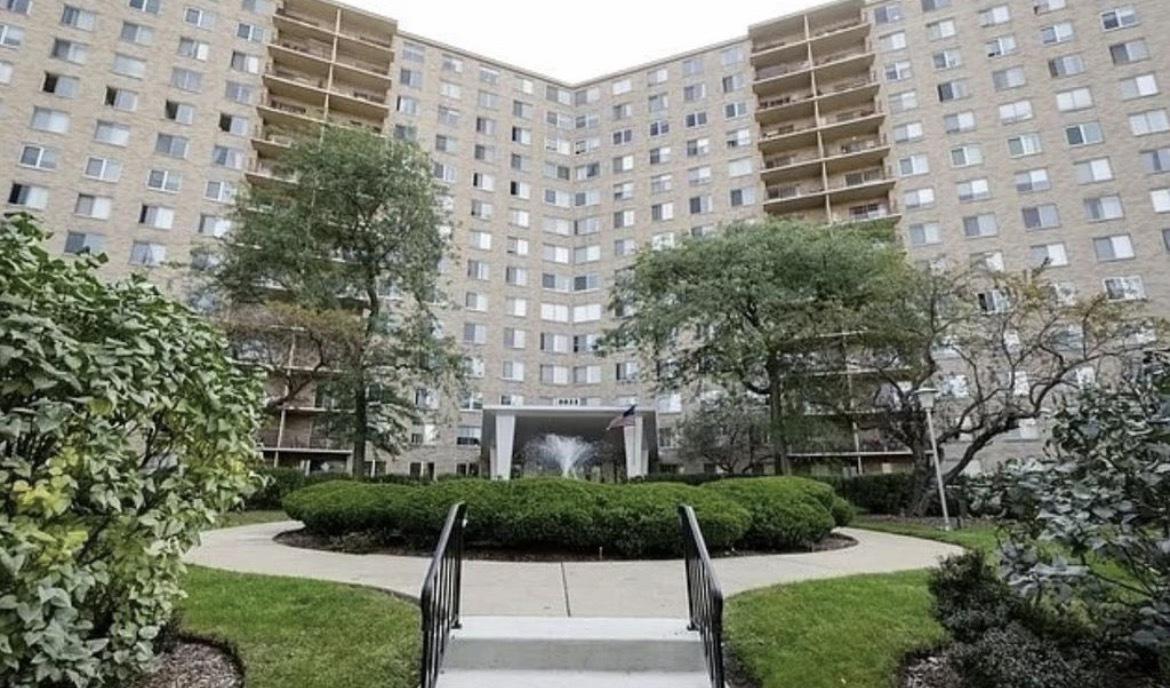 6833 N Kedzie Ave. #1009, Chicago, IL 60645