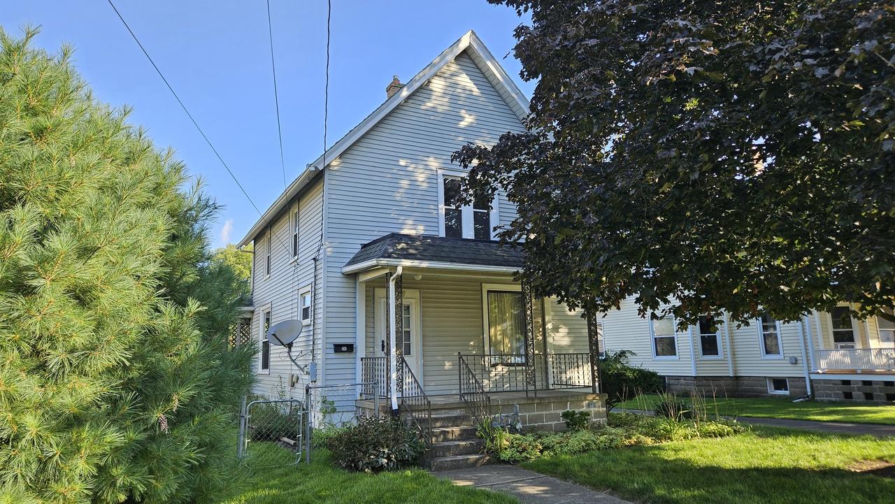 616 Julien St., Belvidere, IL 61008
