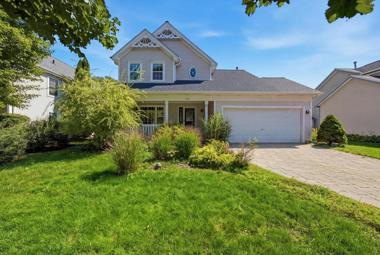 3107 Hampshire Ln., Waukegan, IL 60087
