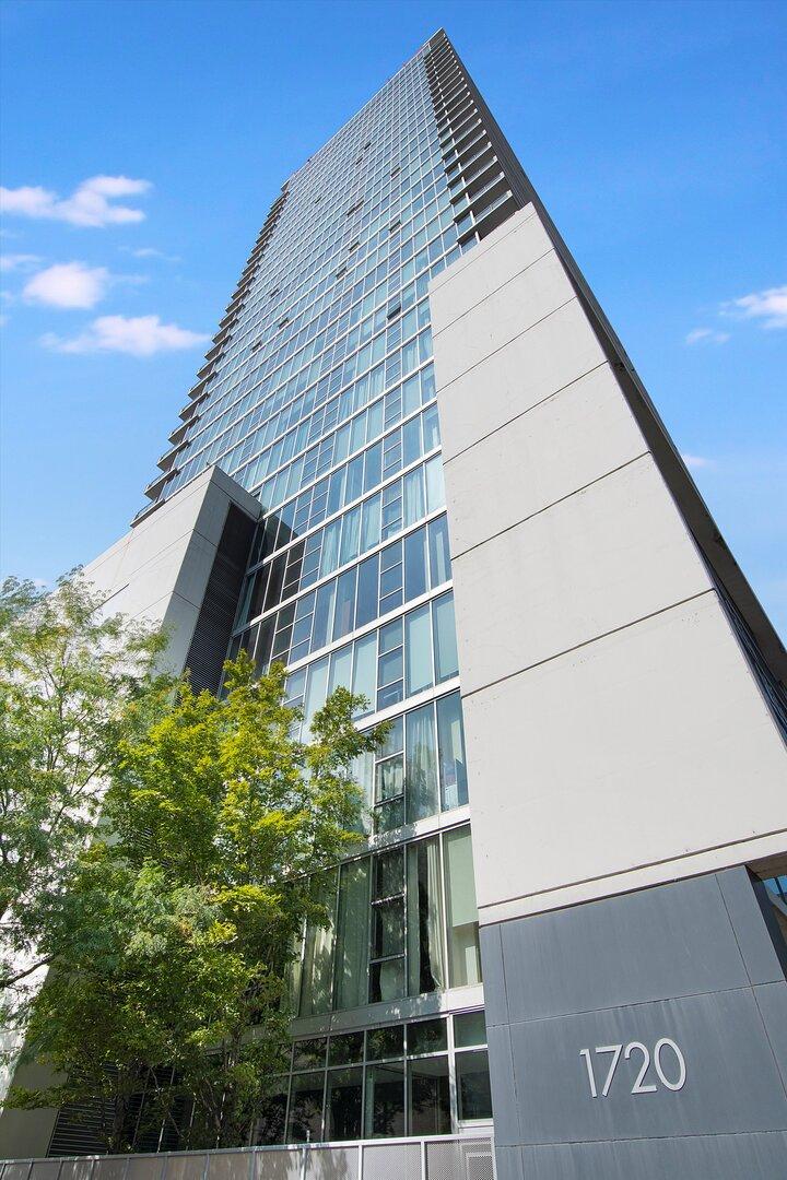 1720 S Michigan Ave. #1812, Chicago, IL 60616
