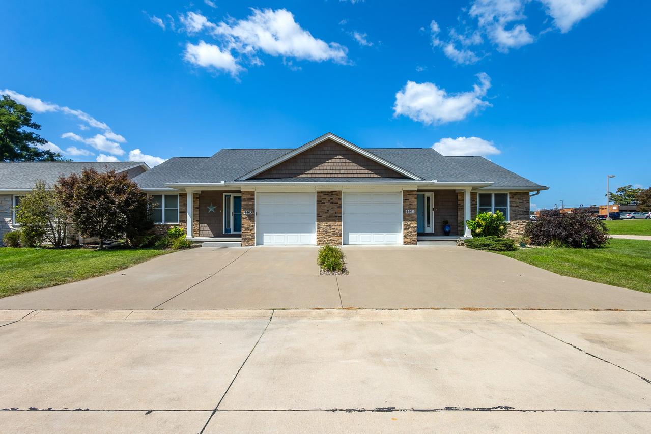 4403 3rd Street A #A, East Moline, IL 61244