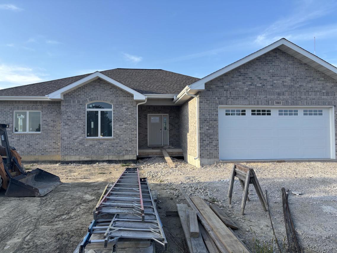 3 Ronhill Rd., Yorkville, IL 60560