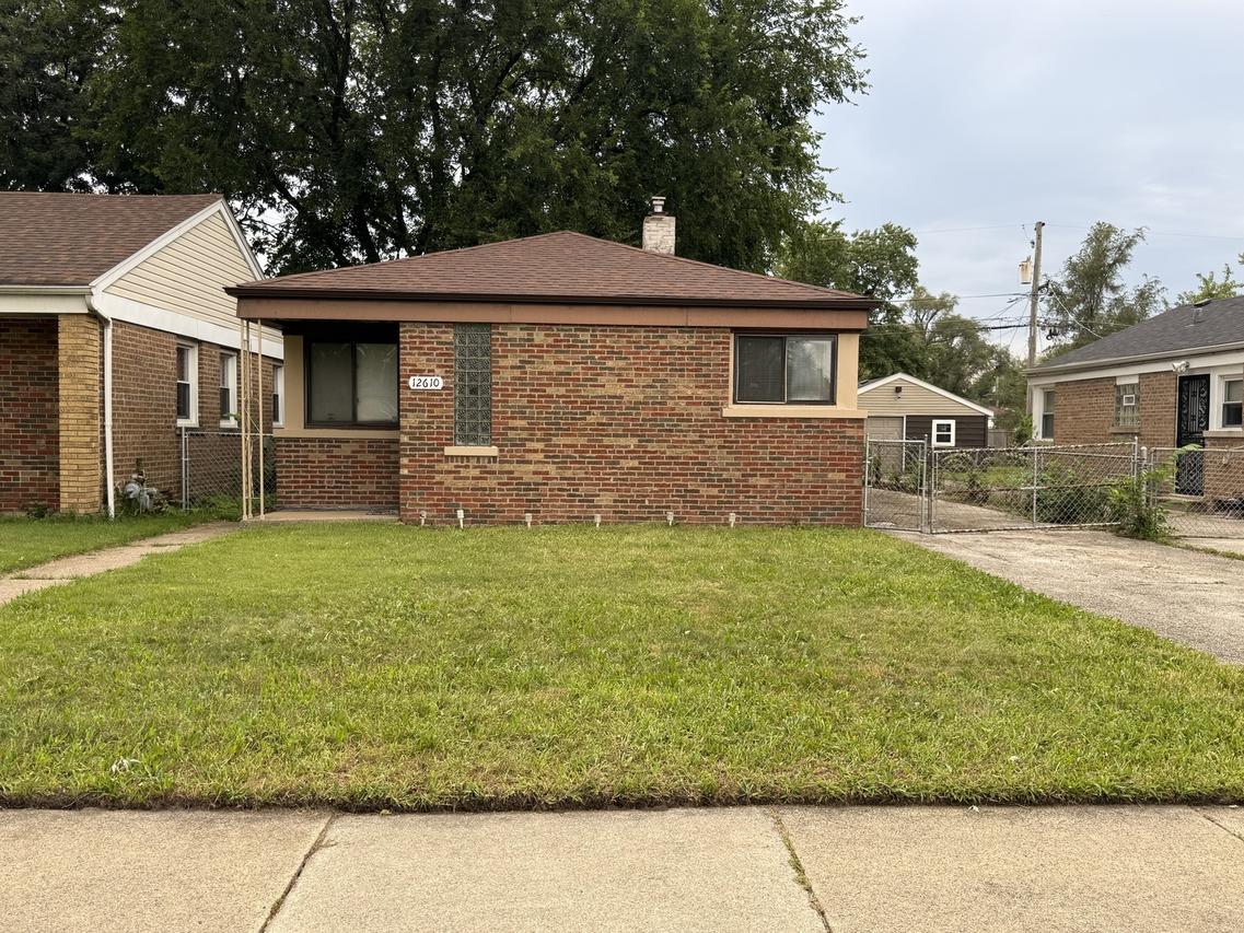 12610 S Ada St., Calumet Park, IL 60827