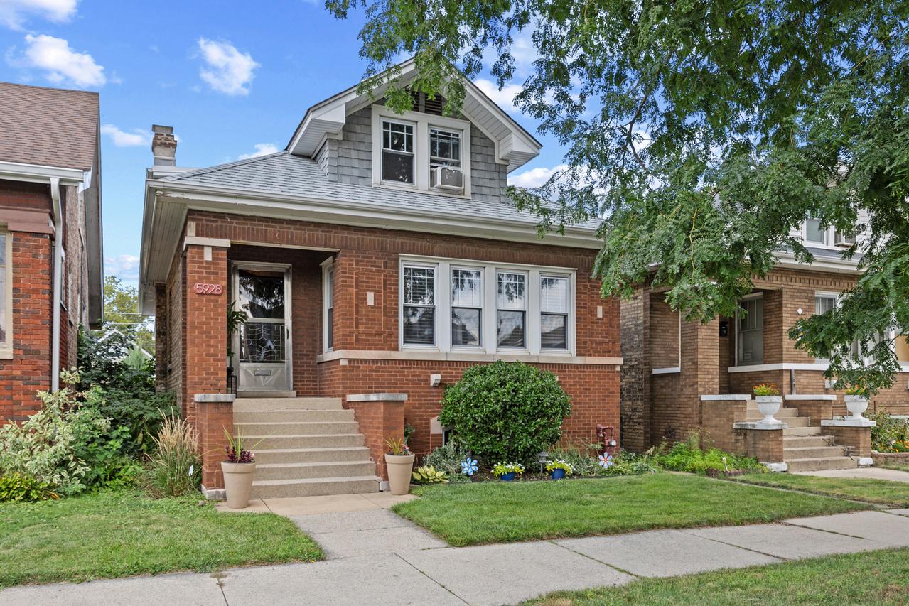 5928 W Grace St., Chicago, IL 60634