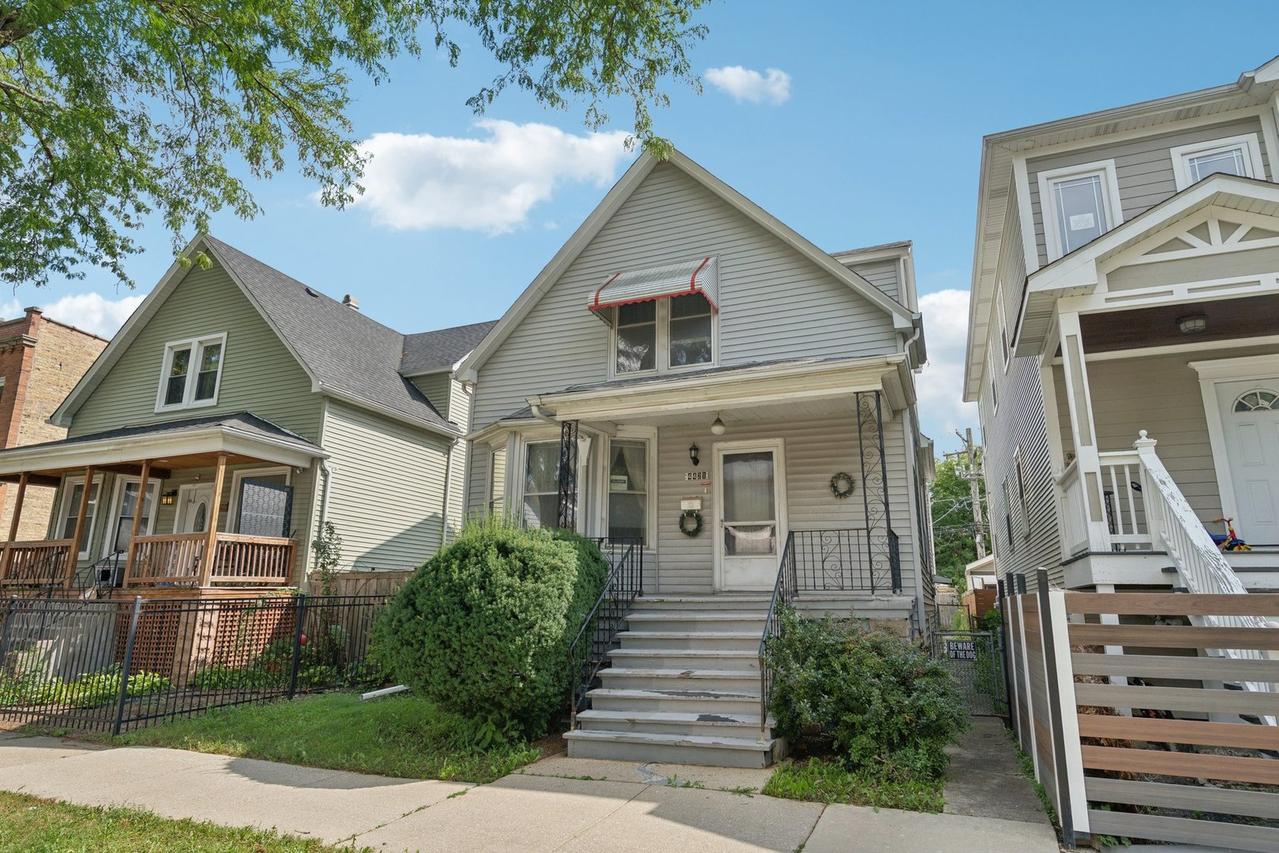 4421 W Montana St., Chicago, IL 60639