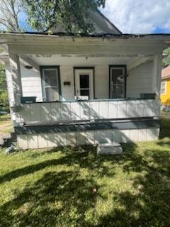 1262 E Logan St., Decatur, IL 62526