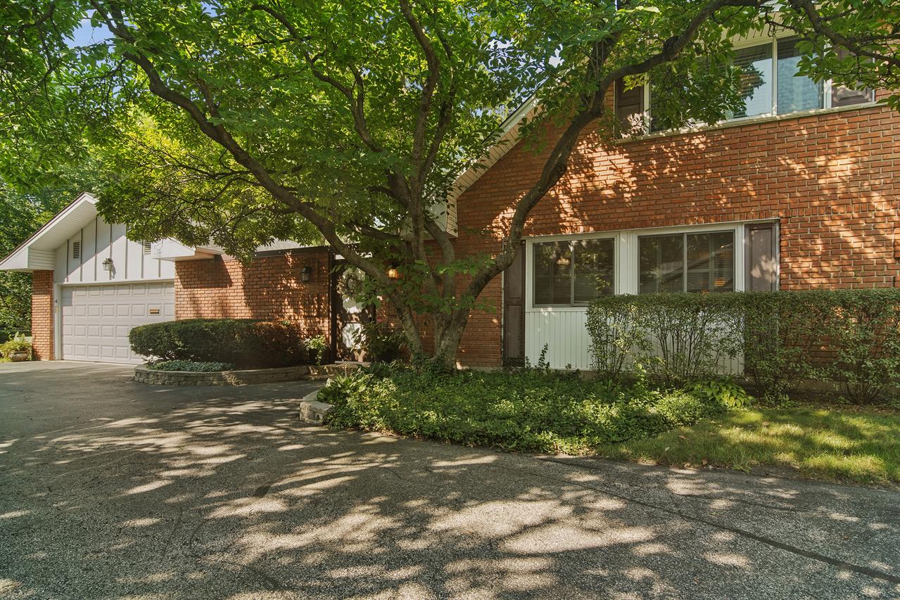 4 Stuart On Oxford St., Rolling Meadows, IL 60008