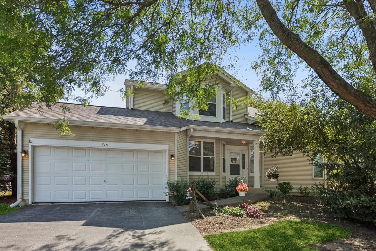 194 Aspen Ct., North Aurora, IL 60542
