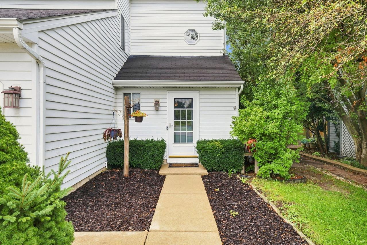 [Address Hidden by Seller], Aurora, IL 60505