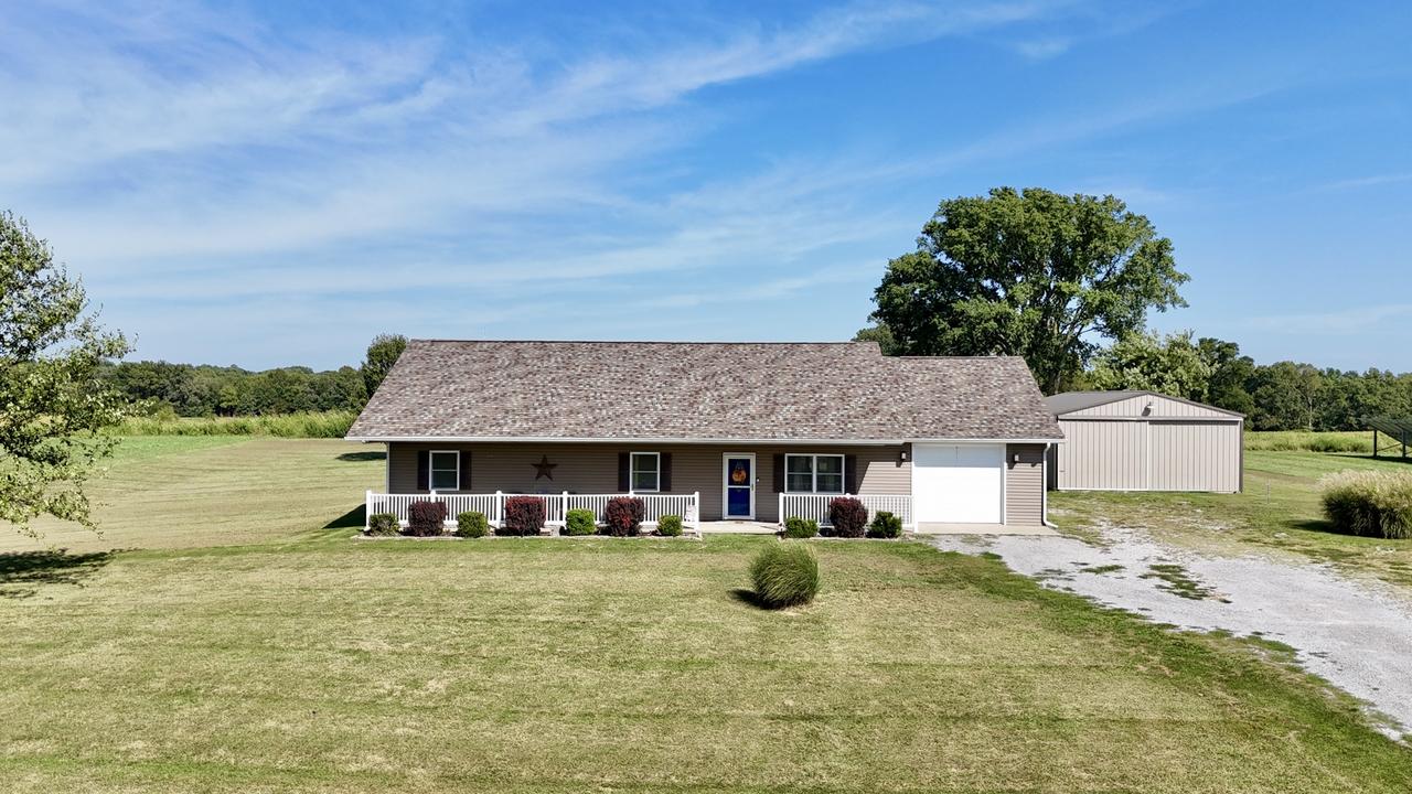 1050 Campground Rd., Ava, IL 62907