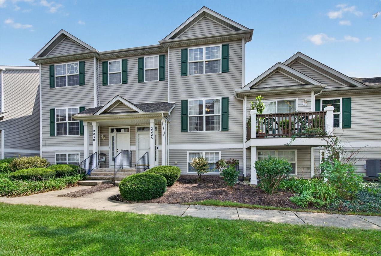 2228 Graystone Dr., Joliet, IL 60431