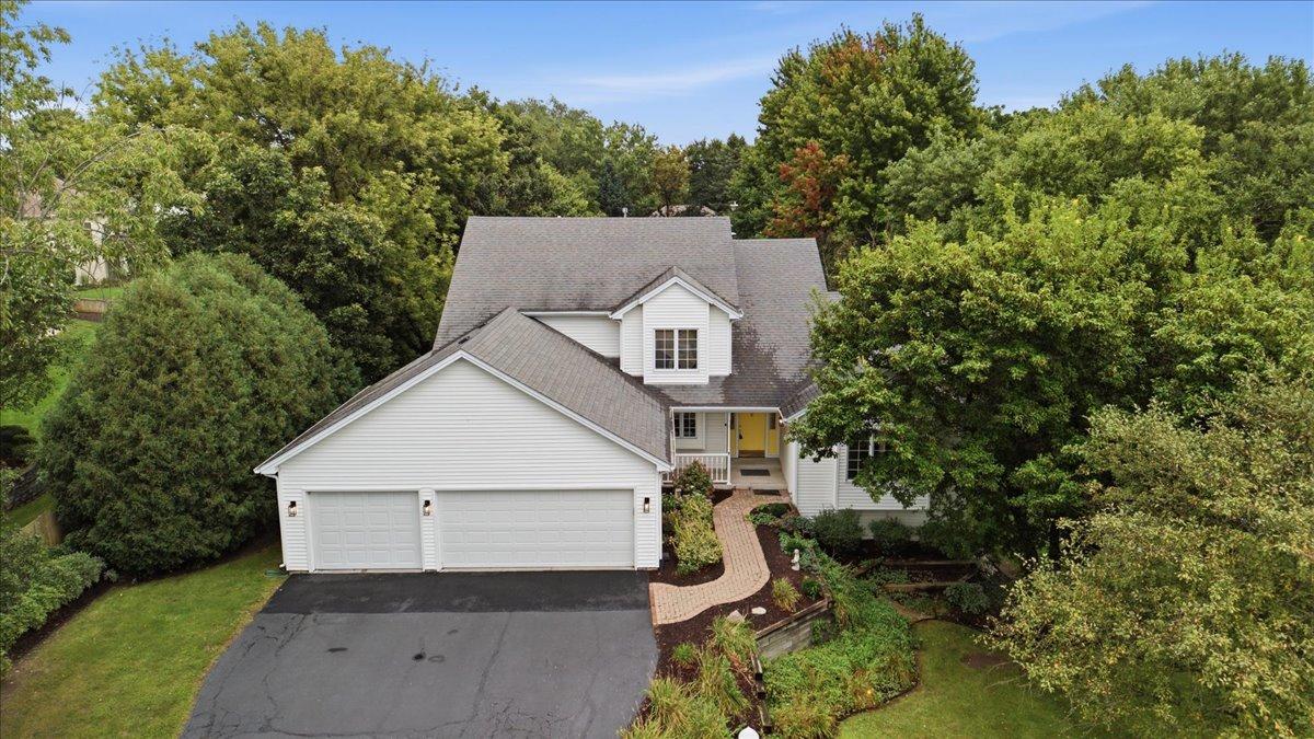 11497 Ridgecrest Dr., Roscoe, IL 61073