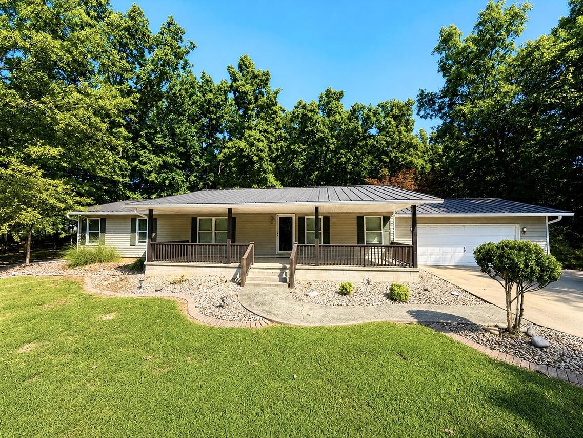 4241 Sandy Branch Rd., Alma, IL 62807