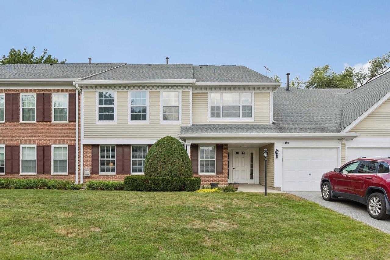 1410 Plum Ct. #A, Mount Prospect, IL 60056
