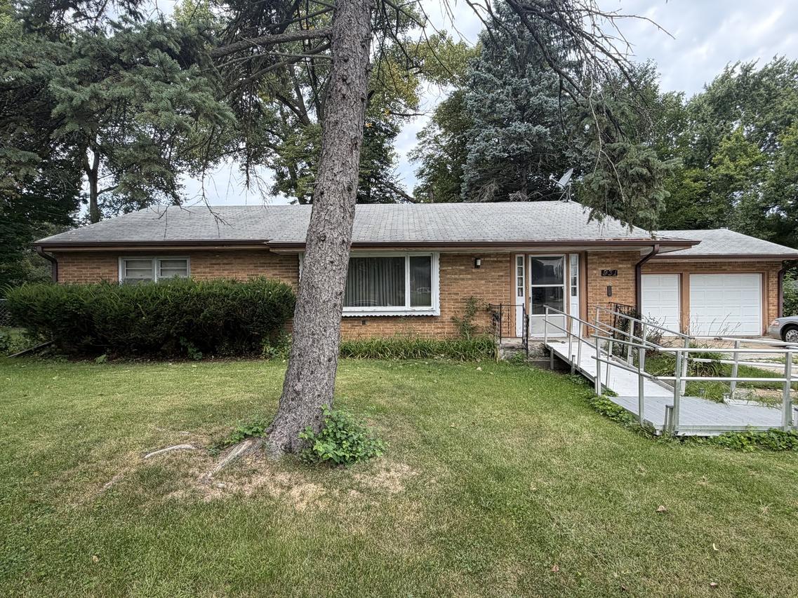 931 Hawthorne Ave., Rockford, IL 61108