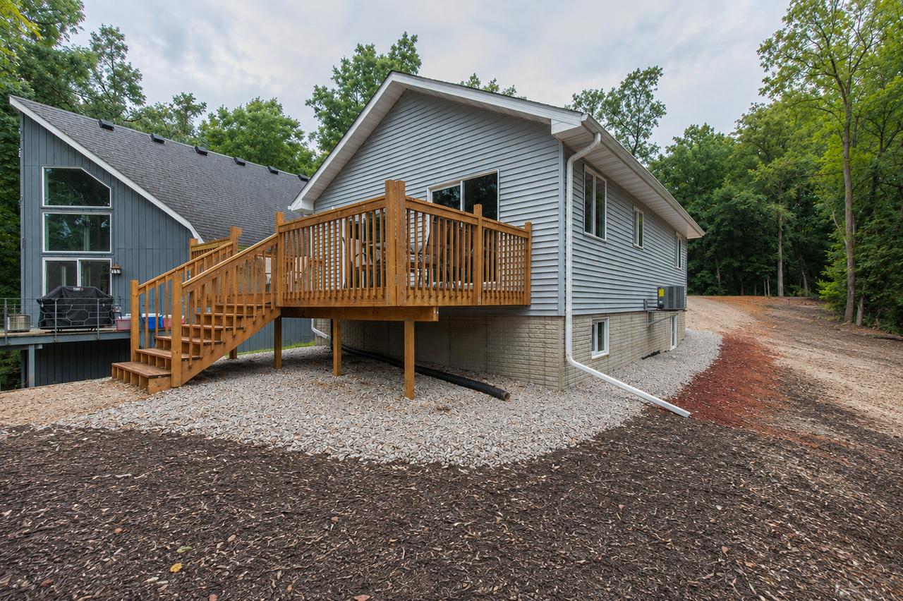 32 Magnolia Dr., Putnam, IL 61560