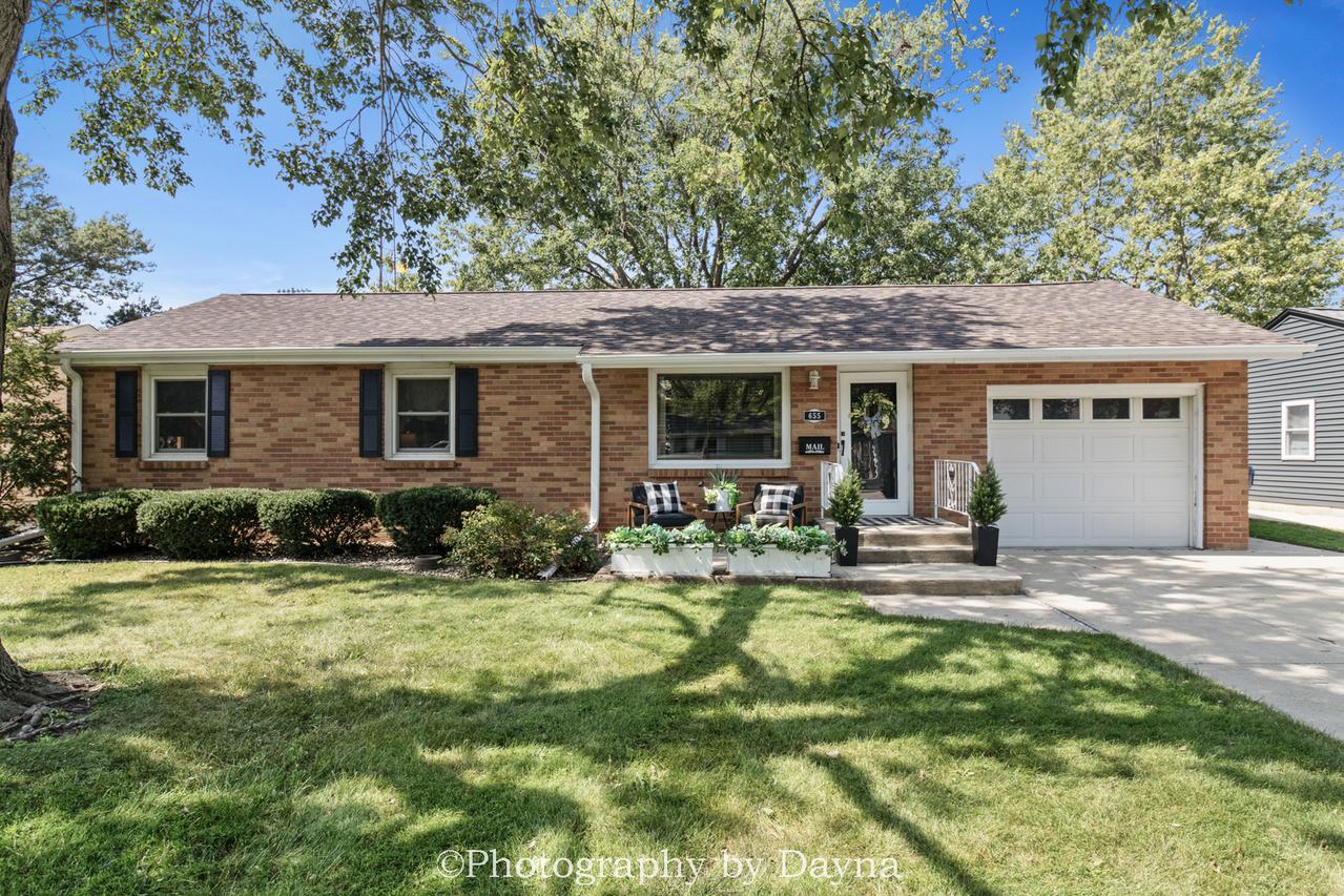 655 Jonette Ave., Bradley, IL 60915