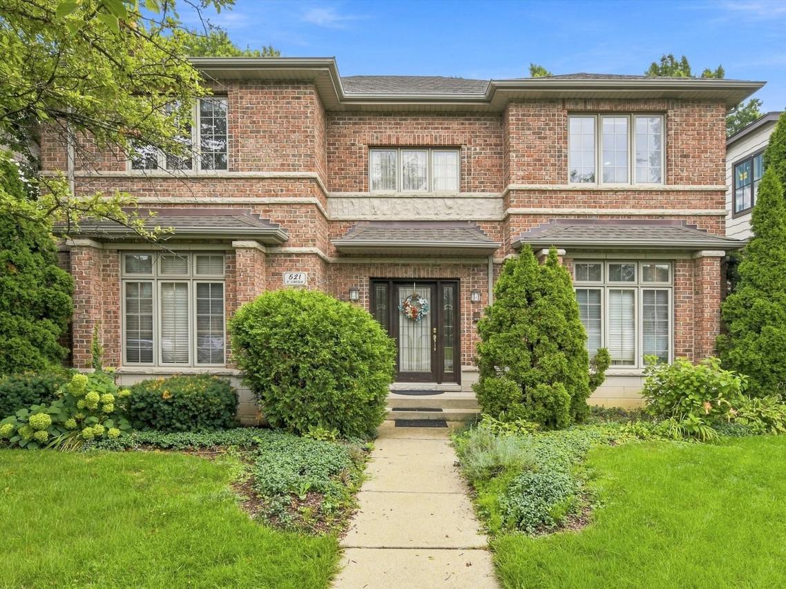 521 S Lincoln Ave., Park Ridge, IL 60068