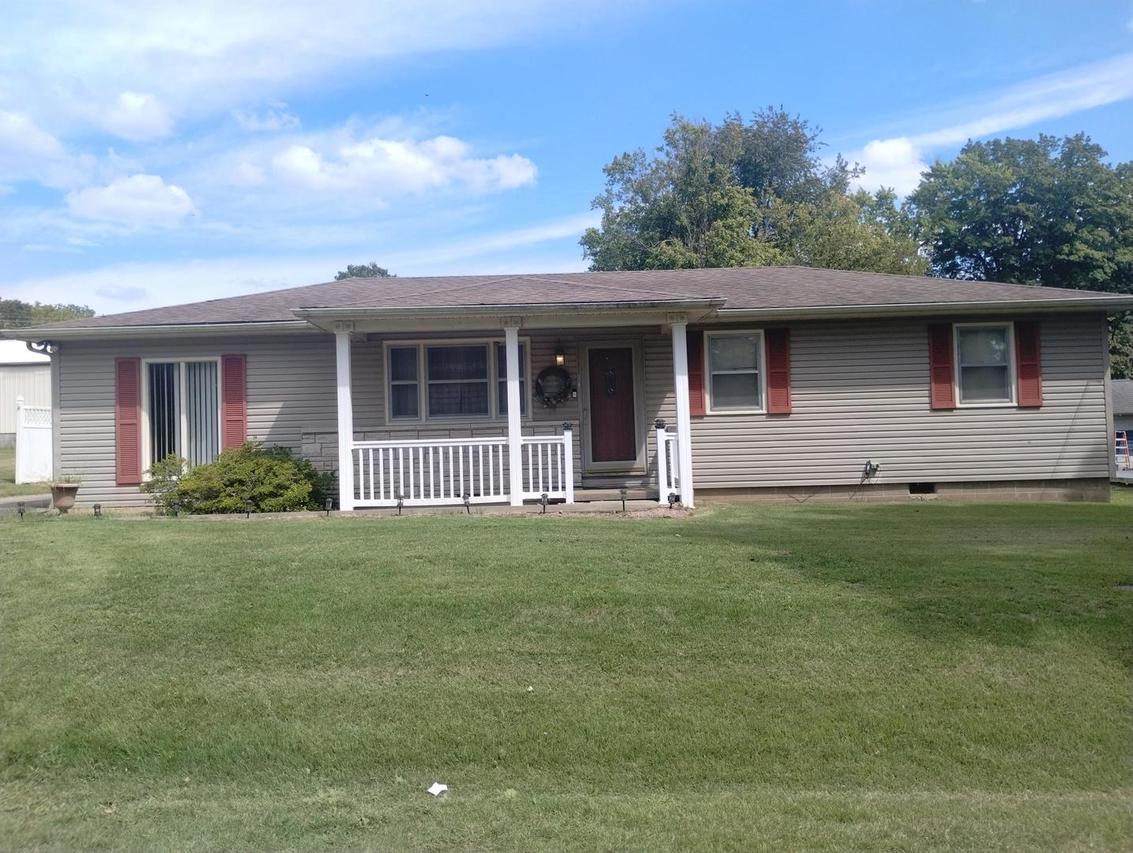102 S J St., Jonesboro, IL 62952