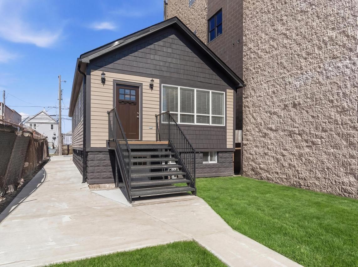 638 W 47th St., Chicago, IL 60609