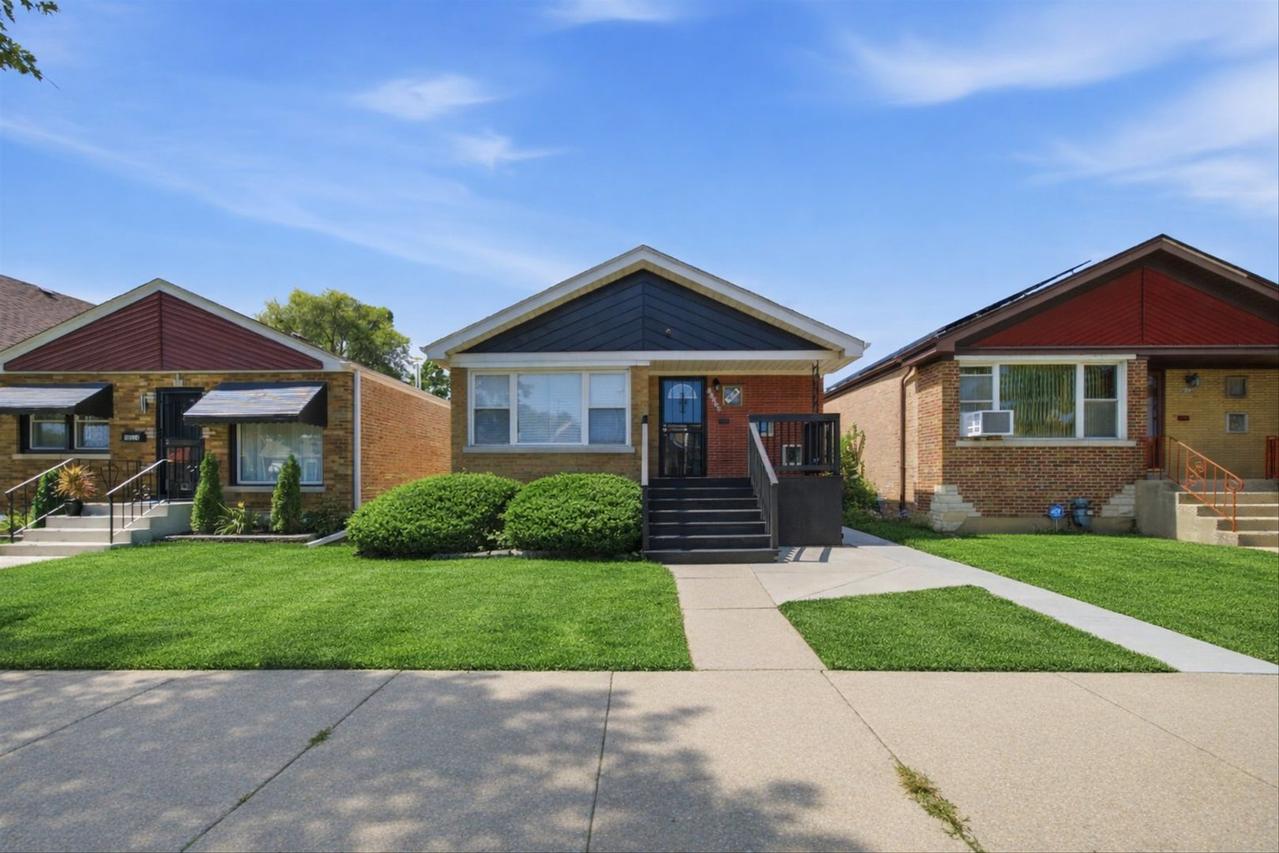 10130 S Morgan St., Chicago, IL 60643