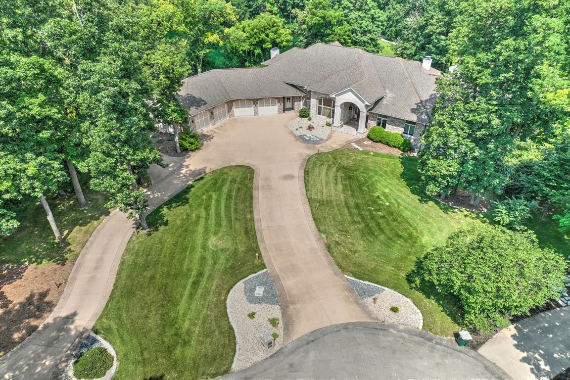 4180 S Lake Ct., Decatur, IL 62521