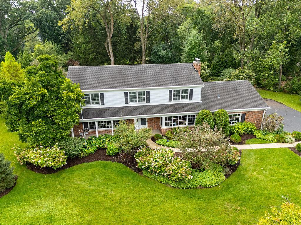 1931 Farm Rd., Lake Forest, IL 60045