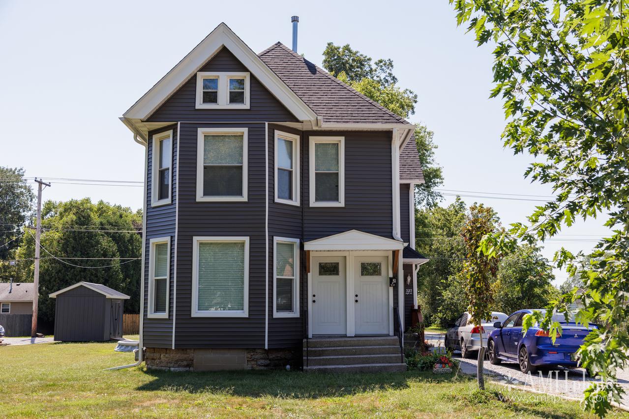 327 E Indiana St., Momence, IL 60954