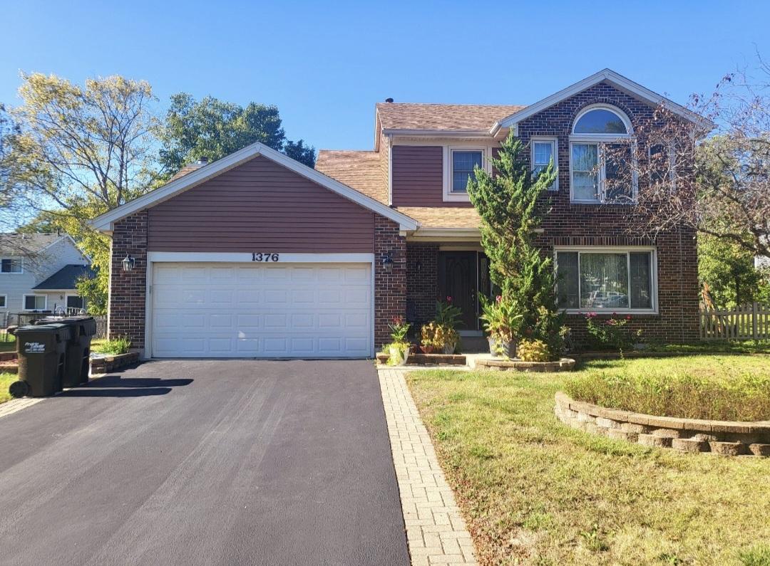1376 Parkridge Ct., Crystal Lake, IL 60014