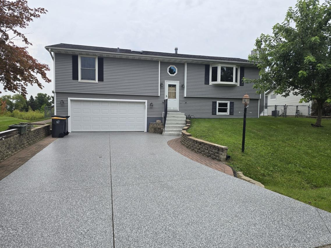 4003 Franklin St., Zion, IL 60099