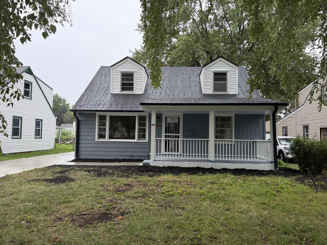 1908 W Pearl Ave., Rockford, IL 61103
