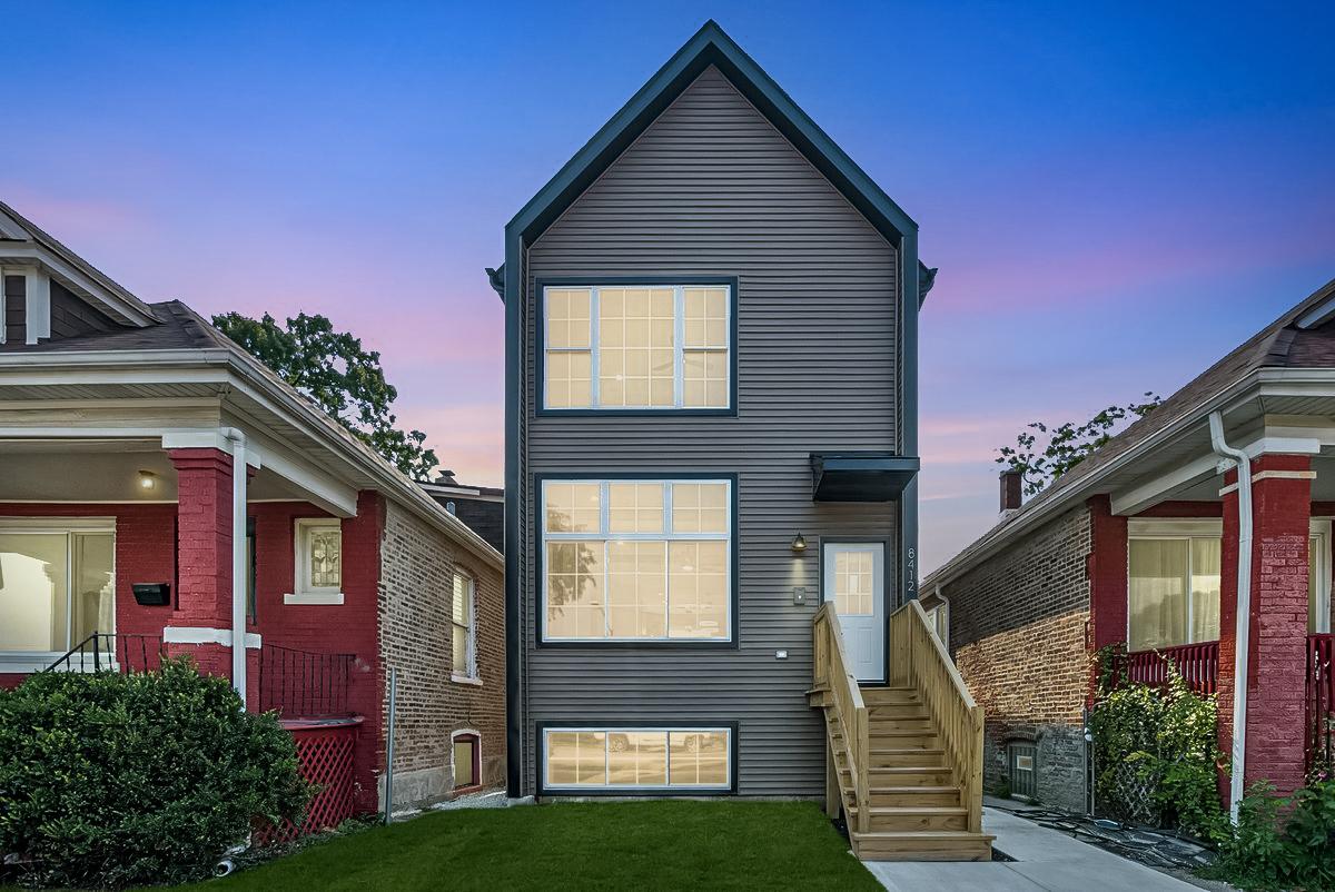 8412 S Green St., Chicago, IL 60620