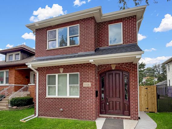 New Construction Homes For Sale This Week That Attend Proviso East High School: August 26th to September 1st