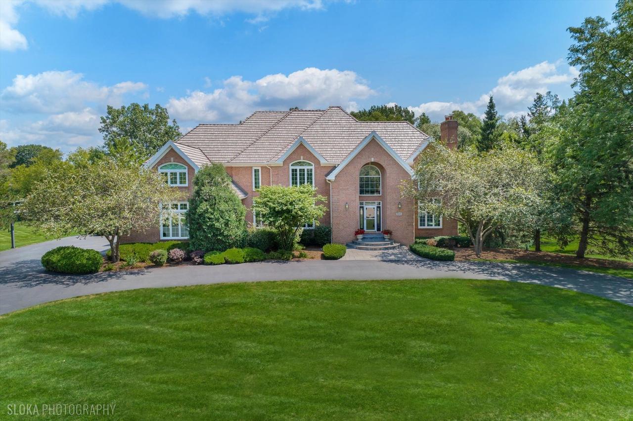 1500 Macalpin Cir., Inverness, IL 60010