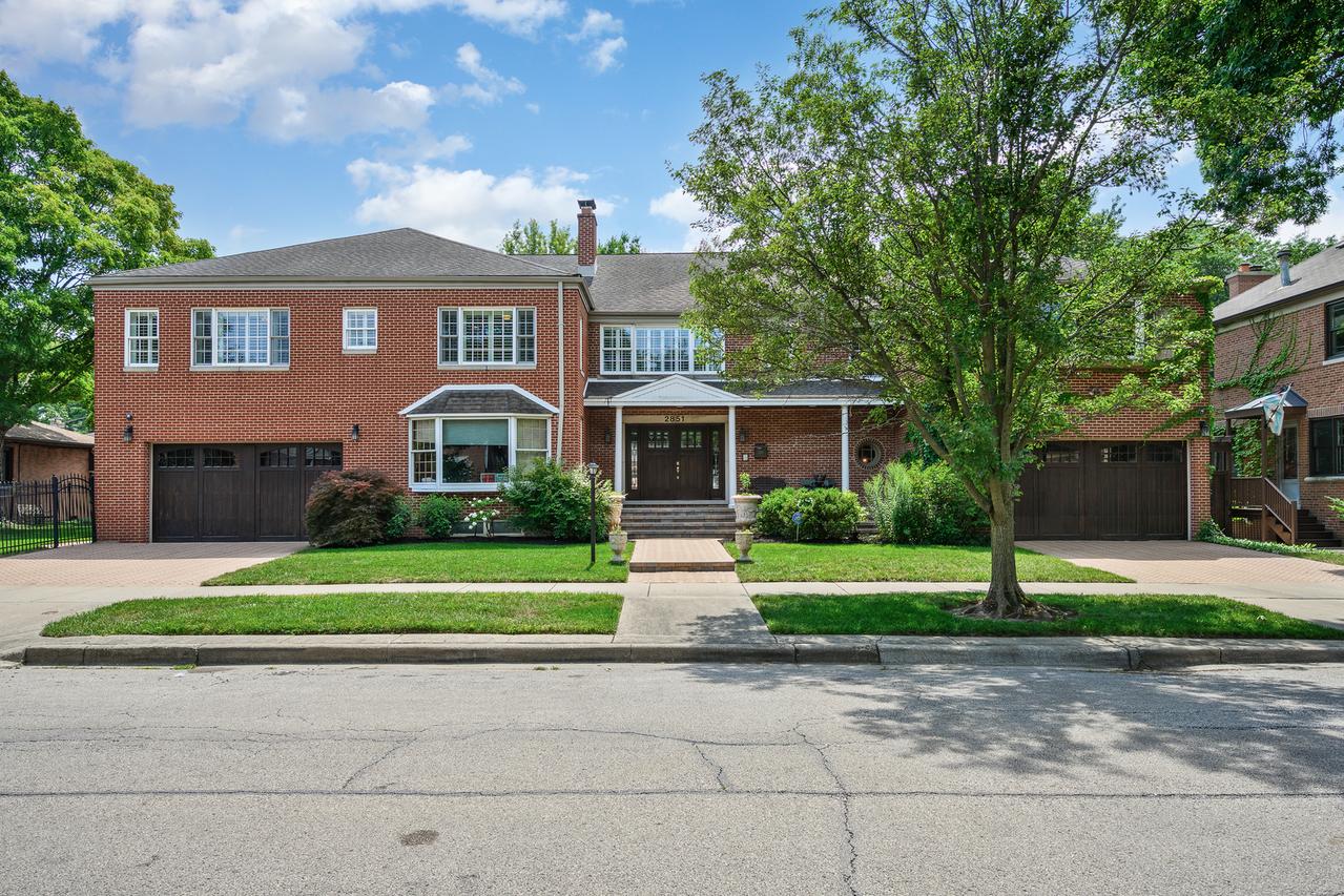 2851 W Rascher Ave., Chicago, IL 60625