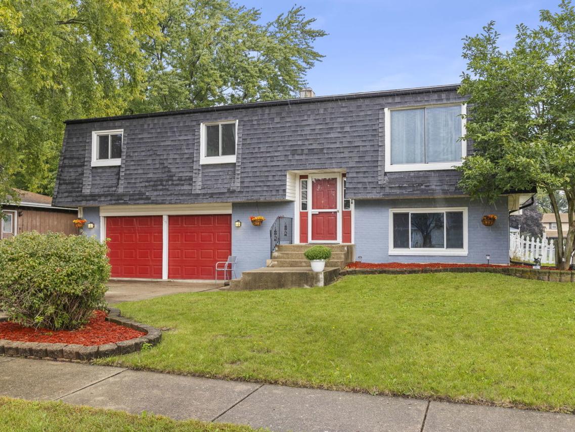 109 Prairie Dr., Minooka, IL 60447