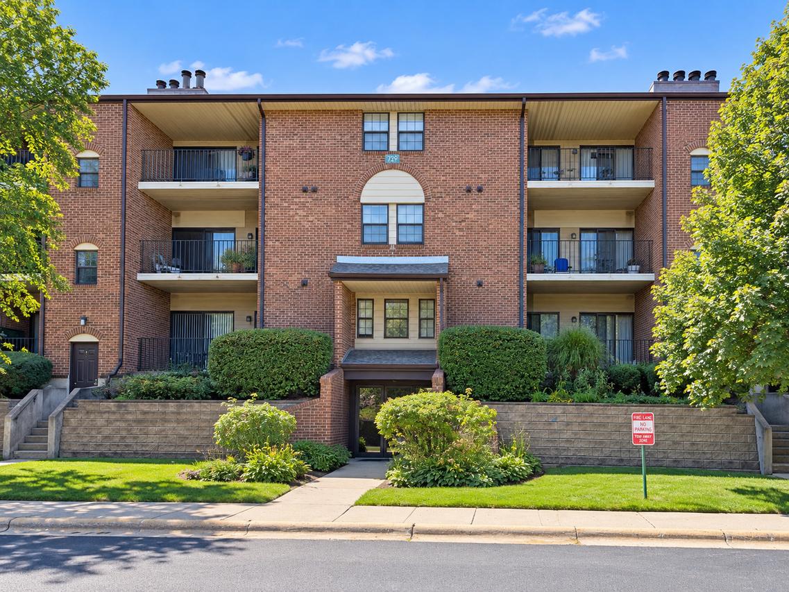 720 Weidner Rd. #300, Buffalo Grove, IL 60089
