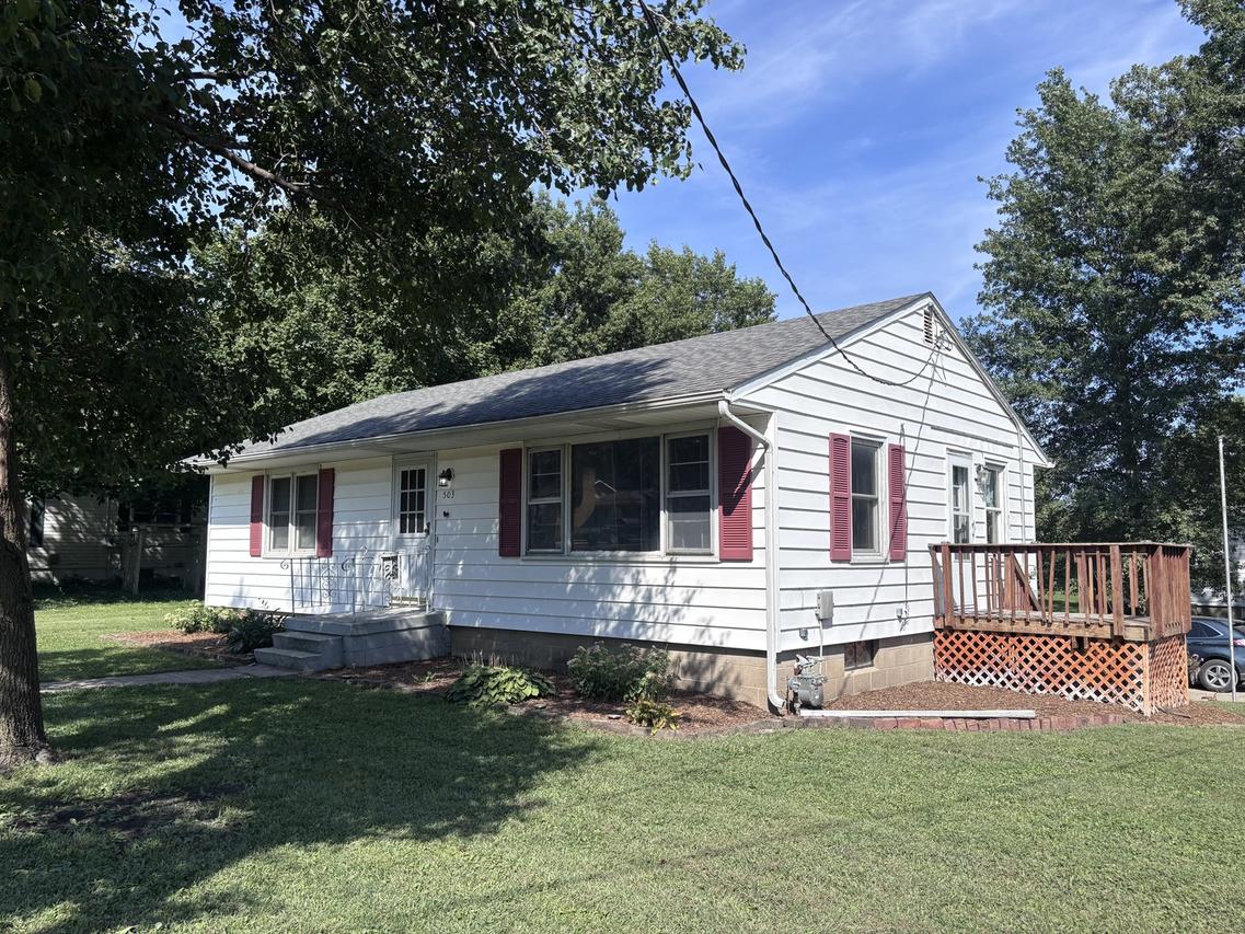 503 N Center Ave., Galva, IL 61434