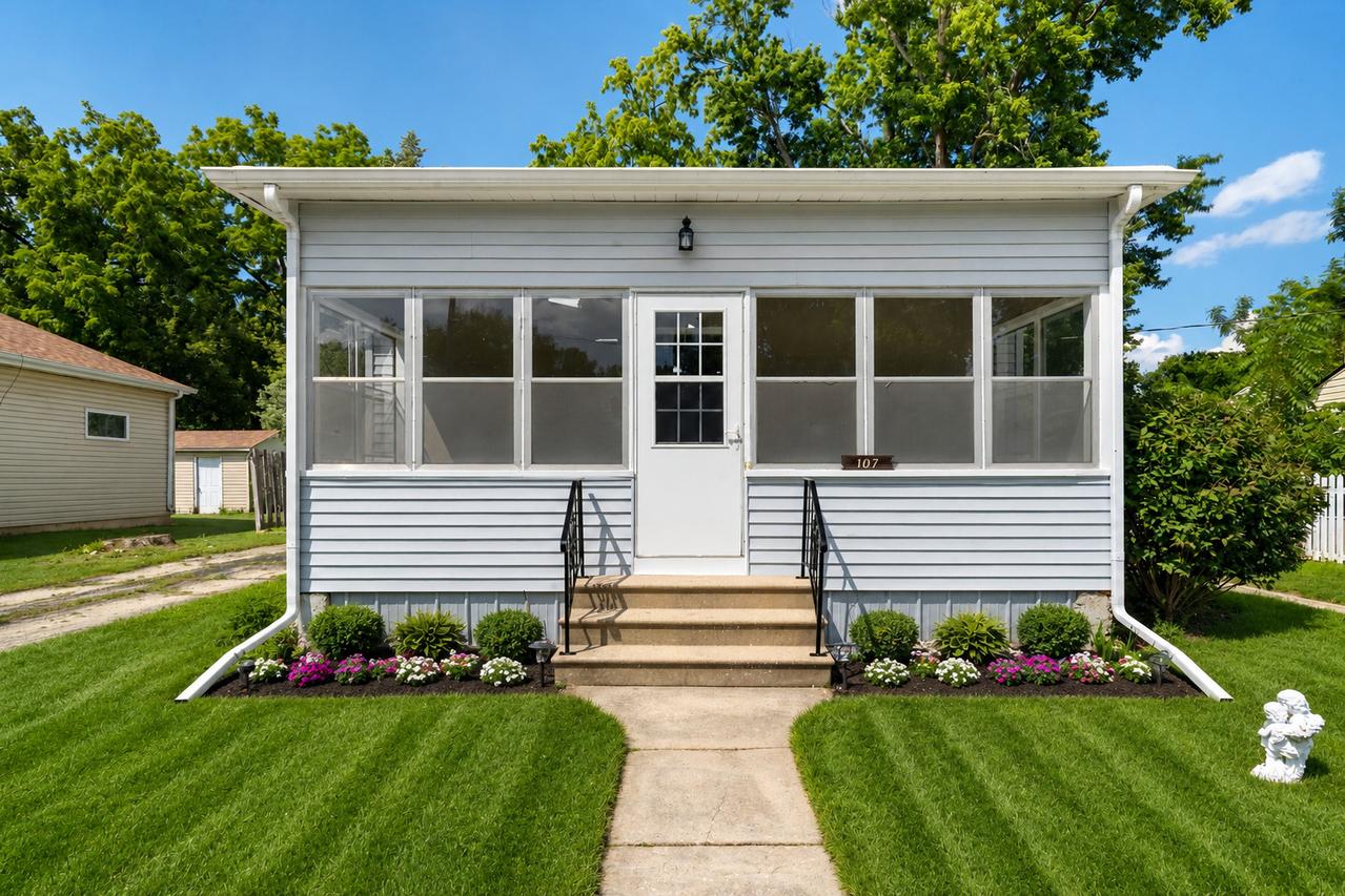 107 E Prairie St., Plano, IL 60545