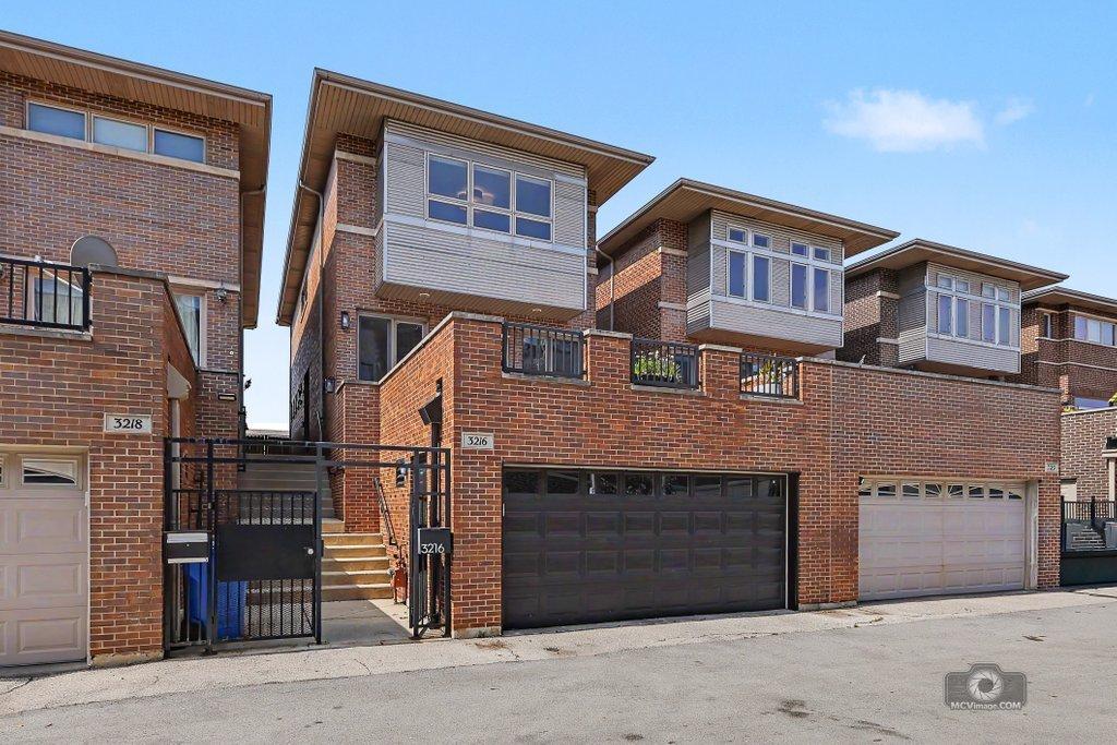 3216 S Stewart Ave., Chicago, IL 60616