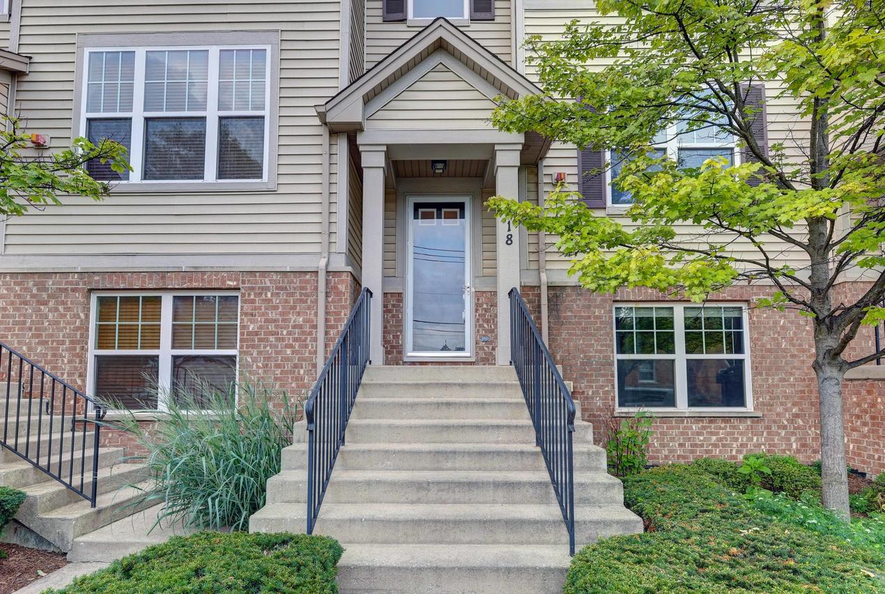 318 Laurel Ave., Des Plaines, IL 60016