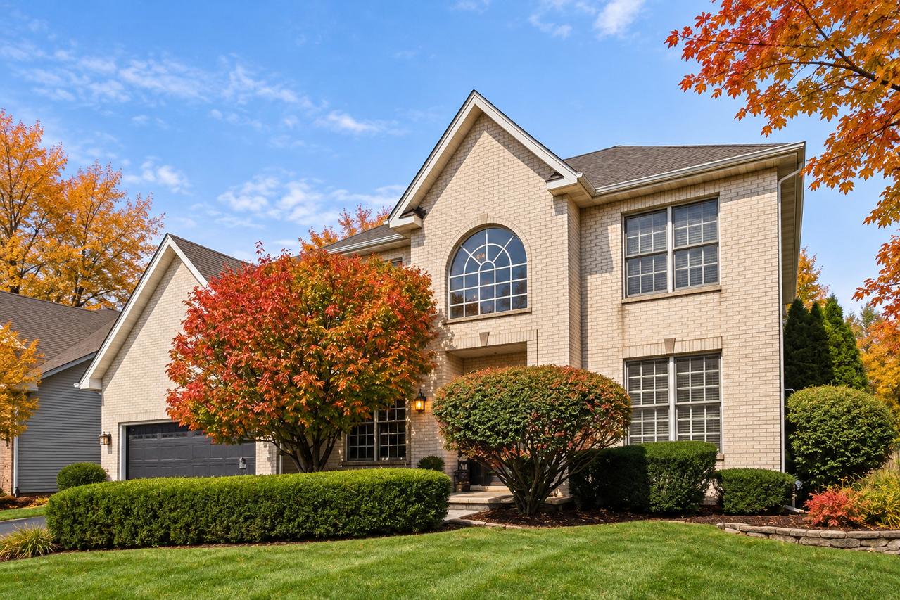 3747 Highknob Cir., Naperville, IL 60564