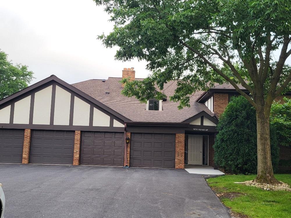 5843 Doe Cir. #1, Westmont, IL 60559